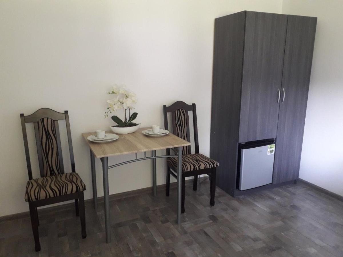 Apartamento Pokoje U Nadii Karwienskie Bloto Drugie Exterior foto