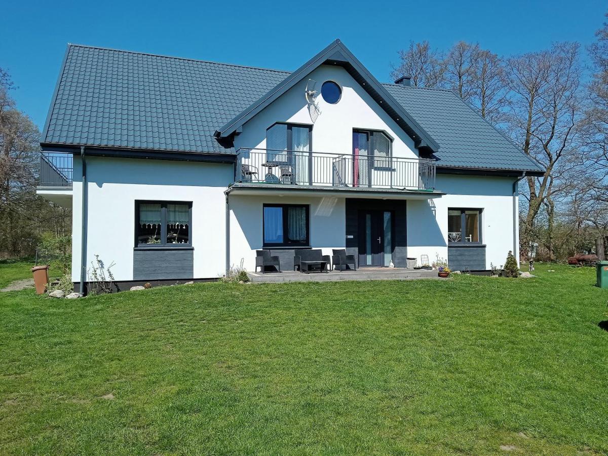 Apartamento Pokoje U Nadii Karwienskie Bloto Drugie Exterior foto