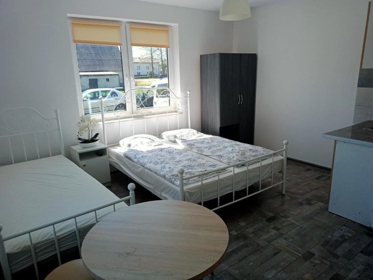 Apartamento Pokoje U Nadii Karwienskie Bloto Drugie Habitación foto