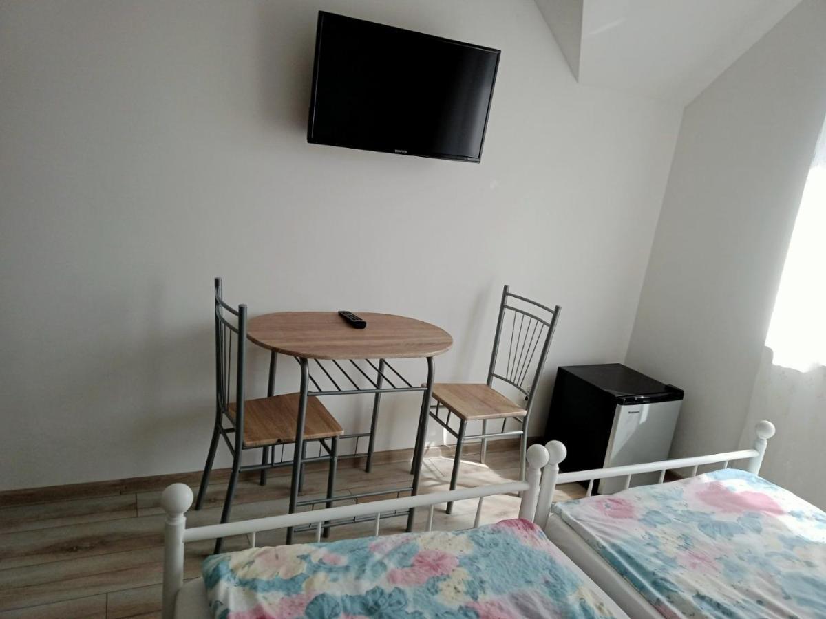 Apartamento Pokoje U Nadii Karwienskie Bloto Drugie Habitación foto
